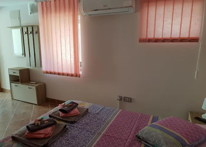 בית הארחה Erika